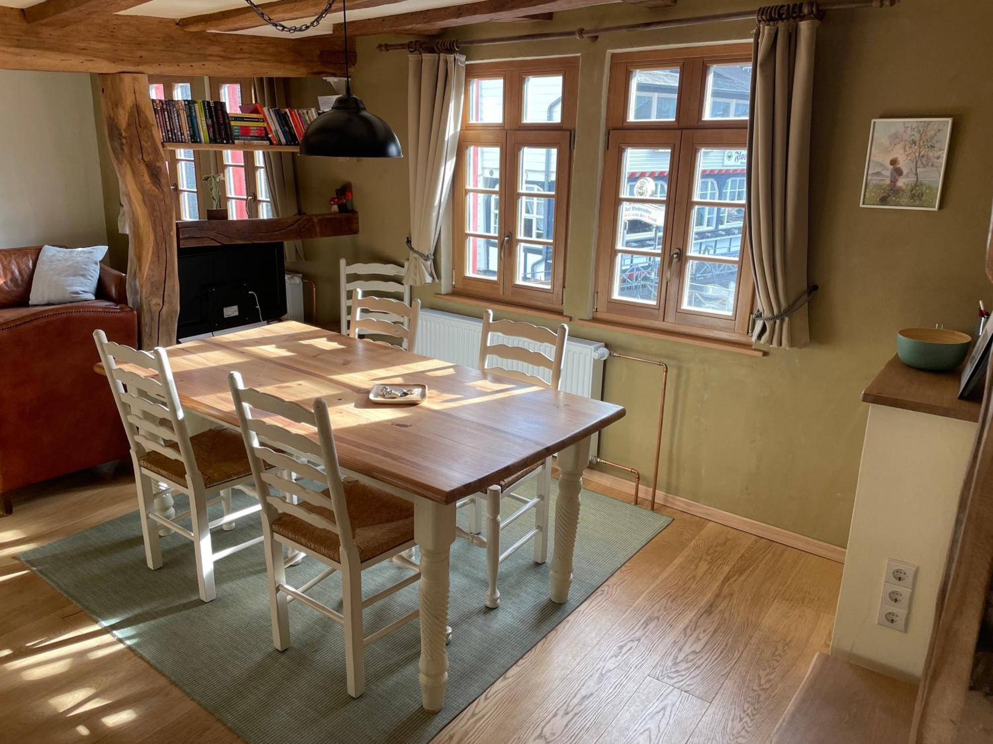 Apartment Rur-Partie Im Haus An Der Rur Monschau Esterno foto